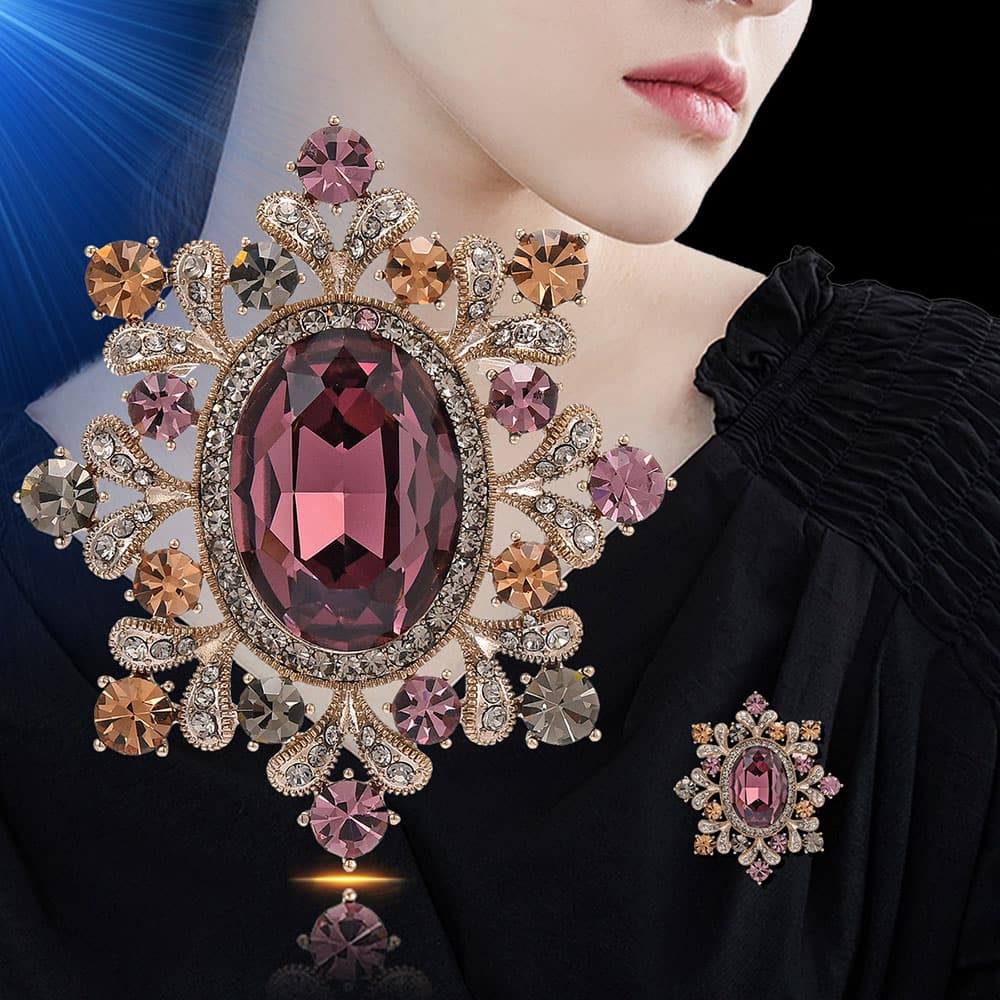 Vintage Flower Brooch High-End Women's Exquisite Luxury Design Sense Palace Style Corsage Niche Coat Pin Ornament - Image 3
