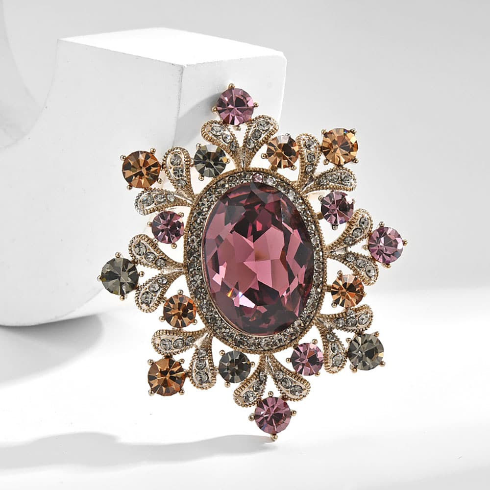 Vintage Flower Brooch High-End Women's Exquisite Luxury Design Sense Palace Style Corsage Niche Coat Pin Ornament - Image 5