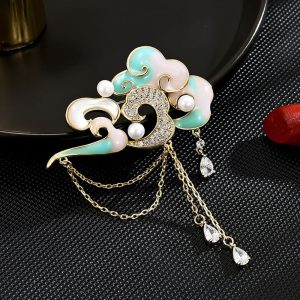 New Design Sense Elegant Elegant Good Luck and Auspicious Clouds Tassel Brooch Versatile Exquisite Chinese Style Anti-Exposure Accessories