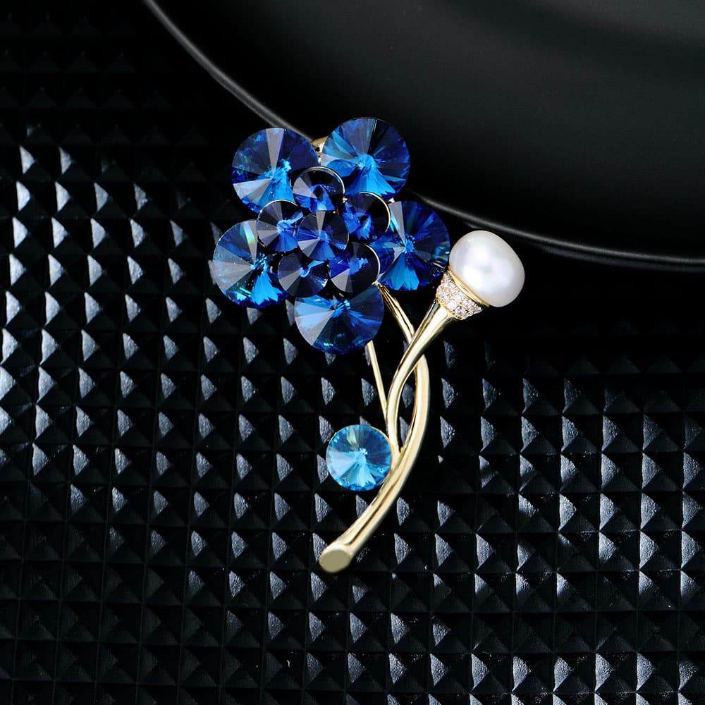 New Austrian Crystal Blue Satellite Flower Brooch 14K Gold Plated High Imitation Shell Pearls Corsage High-End Pin Hot Sale