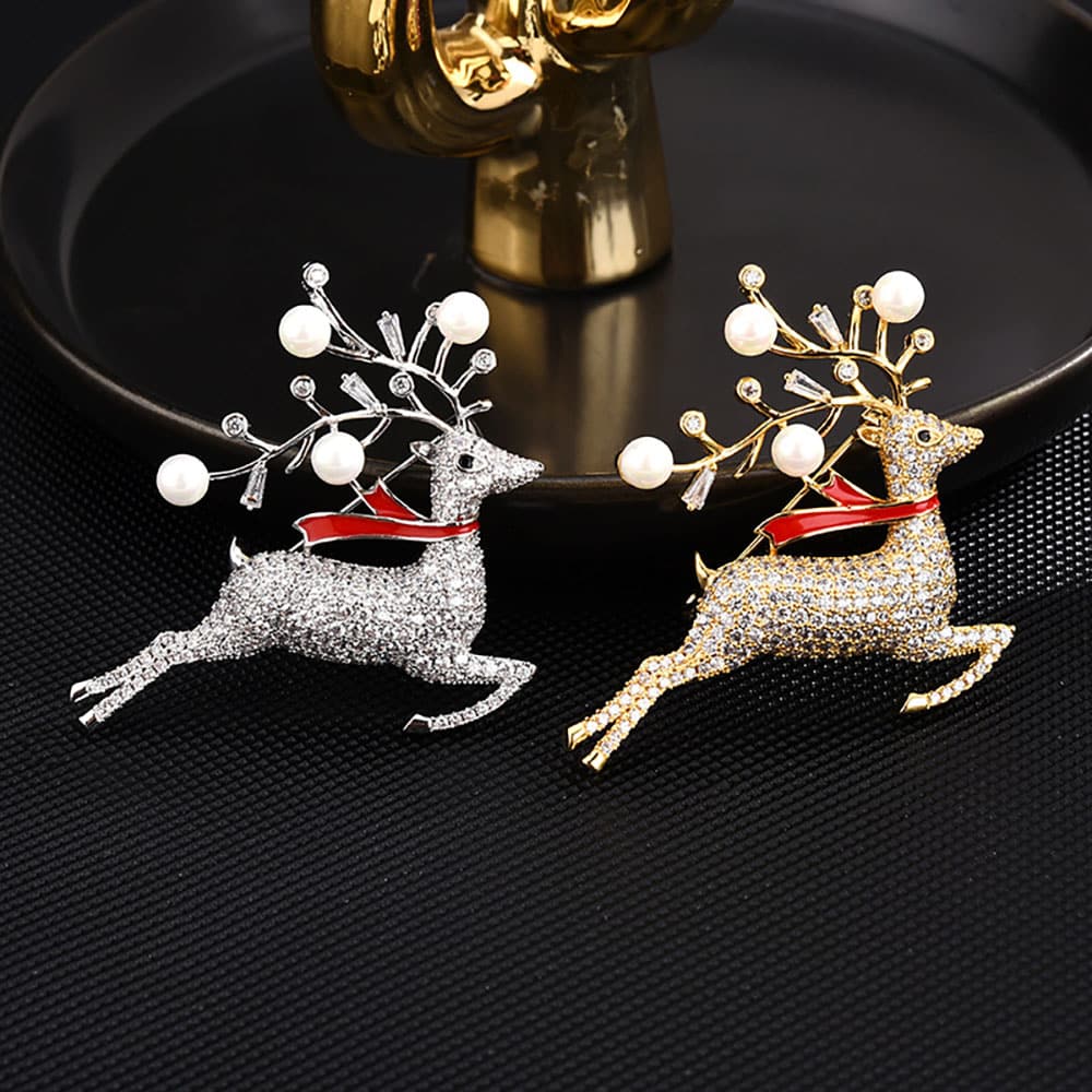 High-End Brooch Christmas Deer Brooch Female 14K Gold Plated Micro Inlaid Zircon Brooch Pin Clothing Accessories Hot sale Delivery