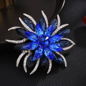 14K Gold Plated Micro Inlaid Zircon Fashionable Corsage Brooch Korean Simple Pin Buckle Clothing Accessories Flower High-End Brooch Hot sale