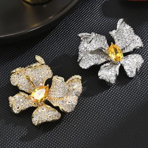 Bow Zircon Elegant Exquisite and Versatile Luxury Brooch Elegant Graceful Bow Corsage Accessories
