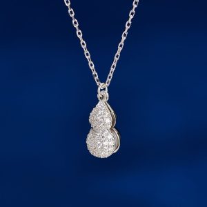 Full Body 925 Sterling Silver Peanut Pendant Necklace Elegant Light Luxury Clavicle Chain Girlfriend Family Gift